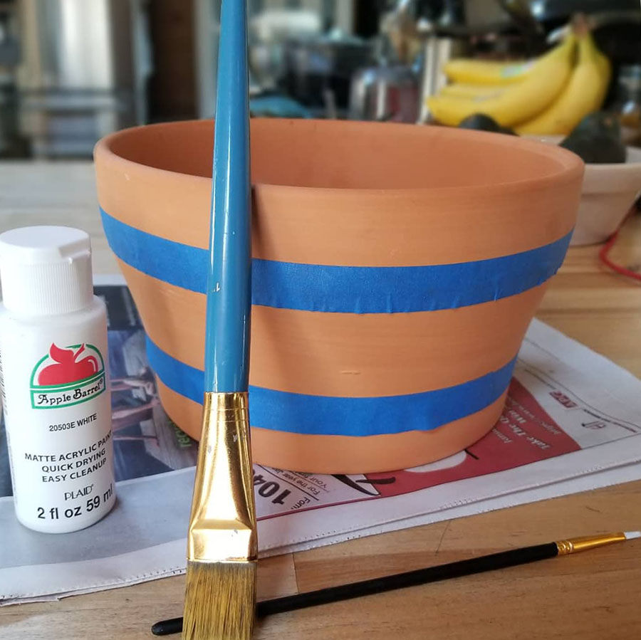 Terra Cotta Pot - paint prep