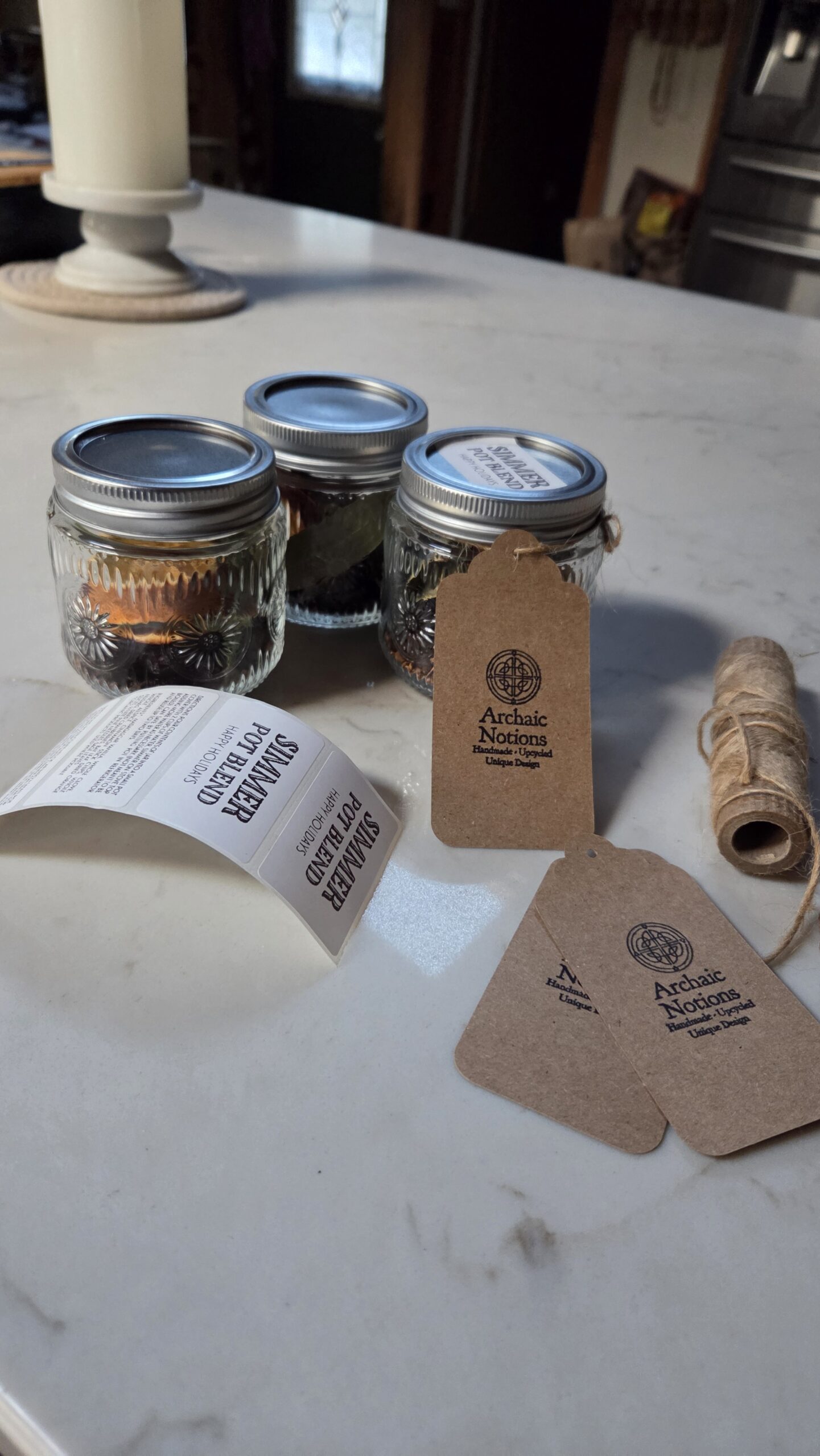 photo of simmer pot blend in mason jar