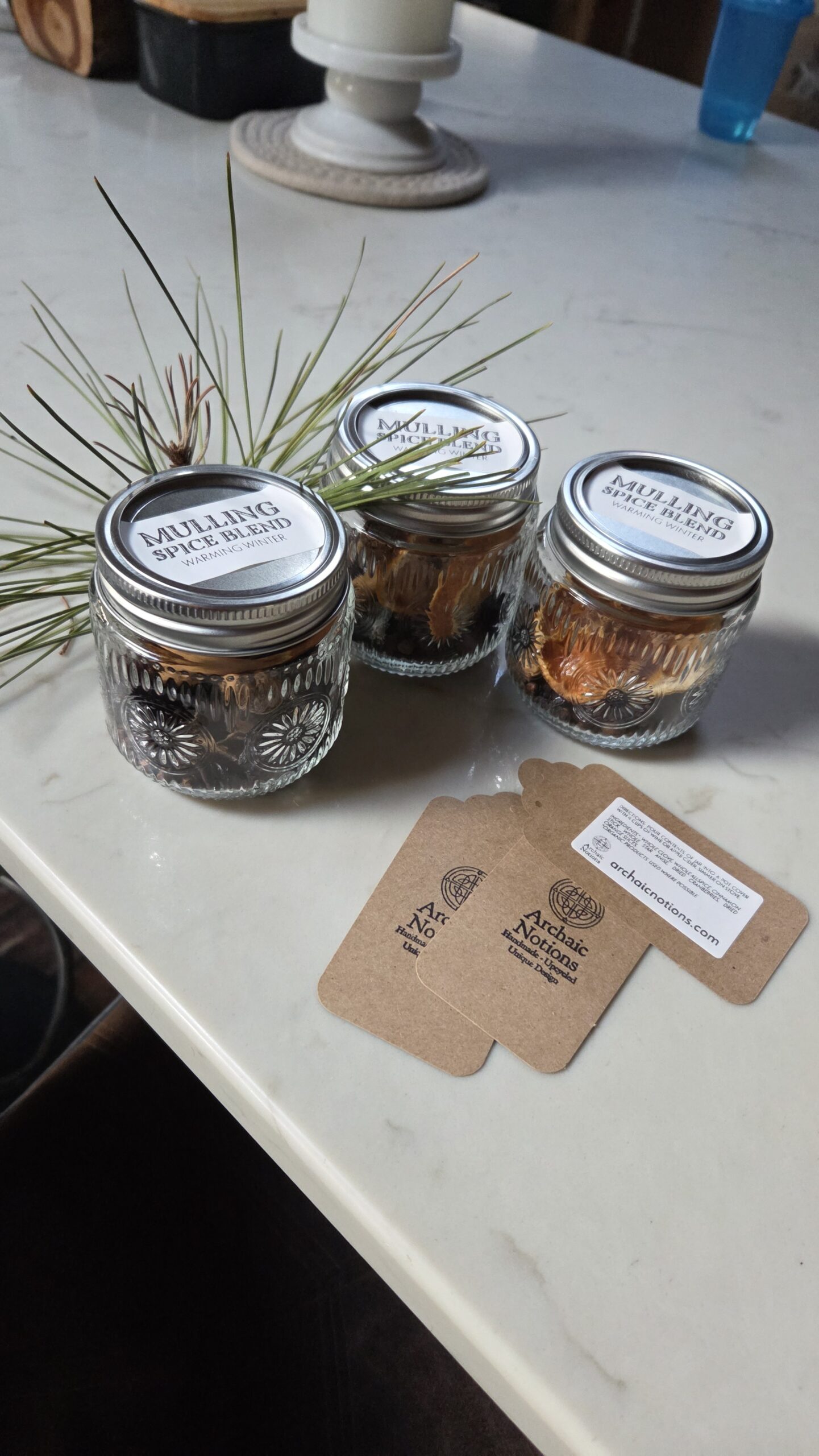 photo of mulling spice blend in mason jar